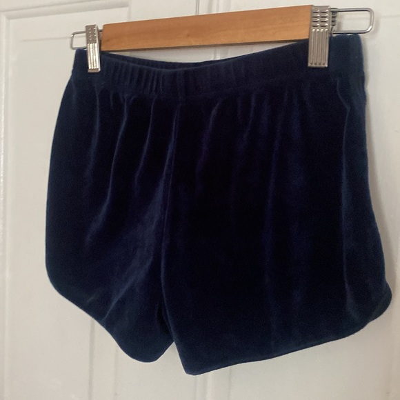 Hollister shorts - Picture 2 of 4